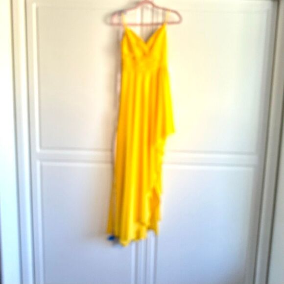 NWT Mac Duggal dress #70191 Asymmetrical Skirt Chiffon Dress in Marigold. Size 0 - Picture 9 of 14
